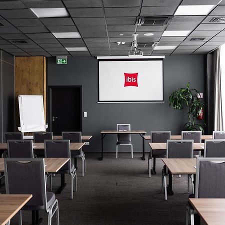 فندق Ibis Poznan Polnoc سوخو لاس المظهر الخارجي الصورة